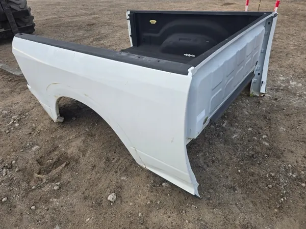 Dodge Ram 2500 09-24 Pare-boue Flanc OEM Paka2500 image 10