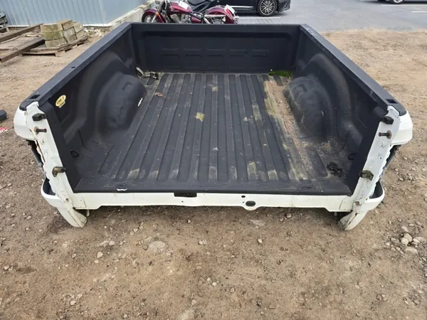 Dodge Ram 2500 09-24 Pare-boue Flanc OEM Paka2500 image 7