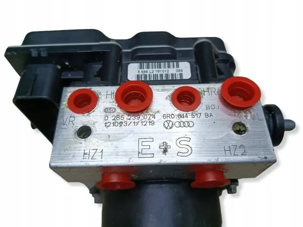 Unidade de Controle da Bomba ABS OEM 6R0614517BA Usado image 3