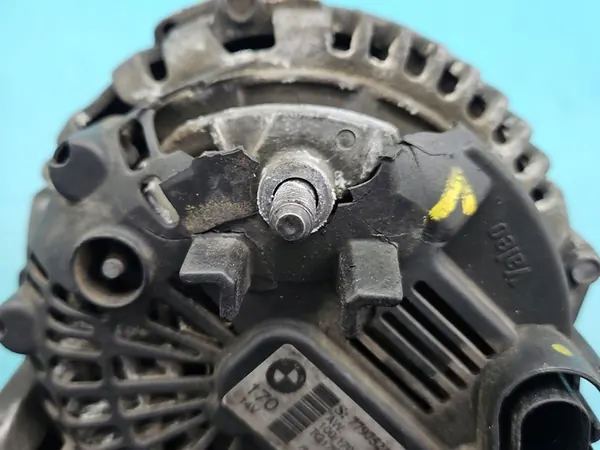 Generaattori BMW E60 E61 2.0D image 7