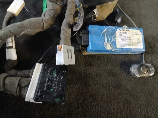 Module Bluetooth OEM 30775307 pour Volvo V70 II image 6