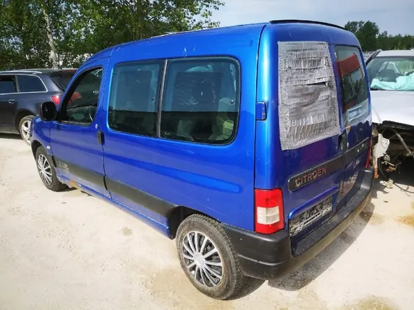 Citroen Berlingo Alternator 2007 1.6L 9645907580 image 10