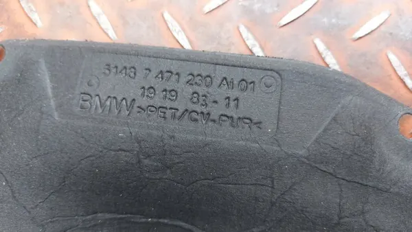 Motorhuvudisolering BMW X1 F48 image 5