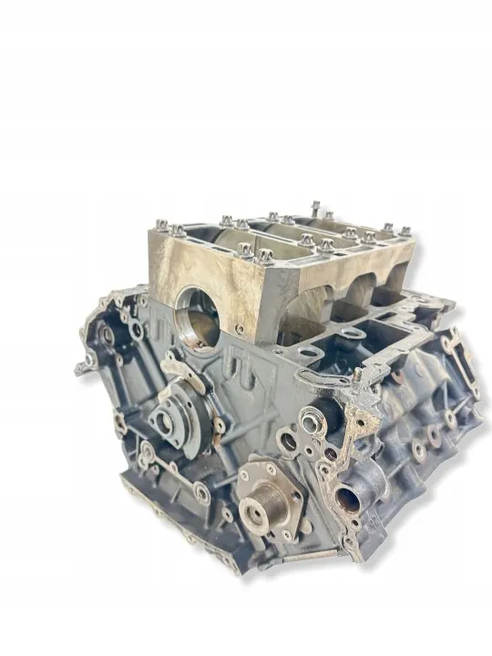 Moottorilohko OEM 059103021AR Audi A6 C6 3.0 TDI image 3
