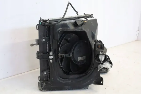 Porsche 911 997 Linker Radiatorventilator OEM 99710603303 image 4