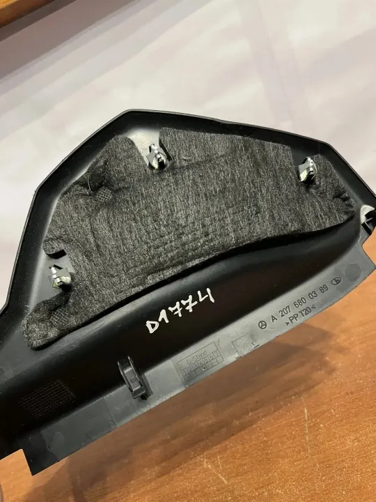 Pièces de finition Mercedes-Benz OE D1774 pour E Cabrio A207 image 6