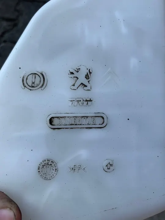 CITROEN C4 CACTUS remcilinder 4601R7 image 7