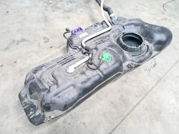 Polttoainesäiliö OEM 9826626680 Opel Corsa F 1.2:lle image 4