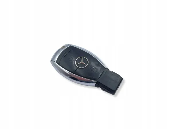 Clé Mercedes OEM UHP2238 - 2 Boutons Argent image 4