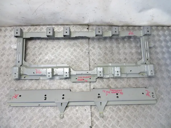 OEM 090/076 Citroen C5 Aircross Montaje Bastidor Asiento image 2