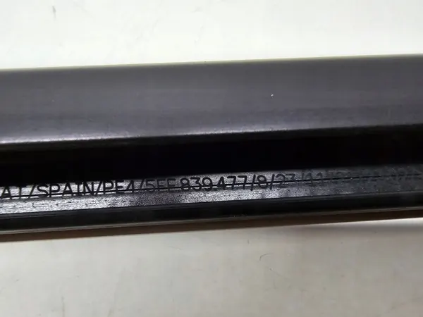 OEM 5FE839478 SEAT Leon IV Taka Oikea Kaavin Tiiviste image 5