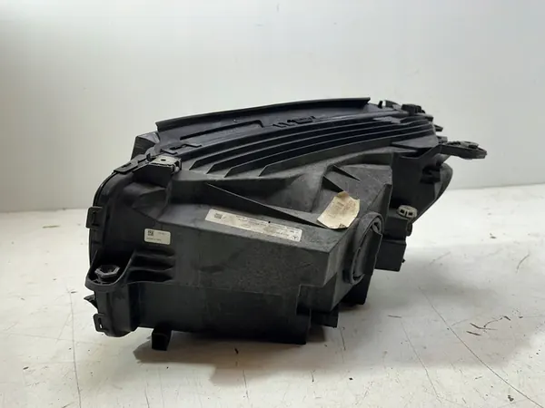 Rechter Voorlamp Mercedes GLC 253 A2538200261 image 8