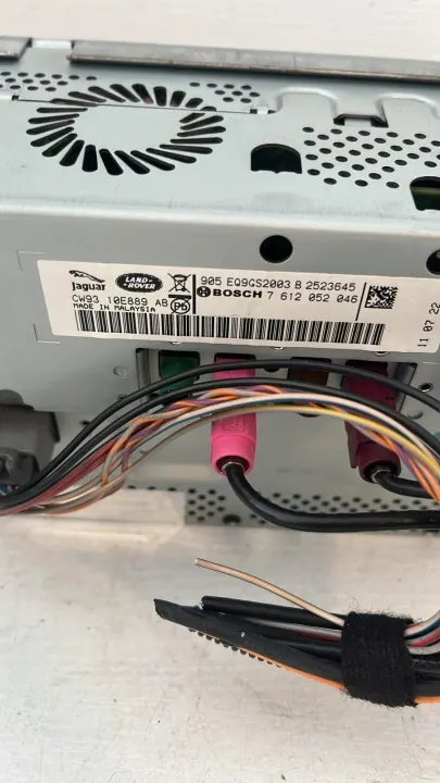Écran Moniteur Jaguar XJ 3.0D OEM CW9310E889AB image 4