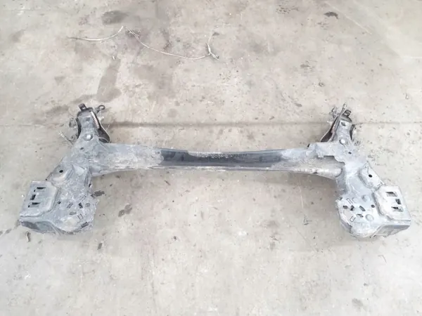Opel Corsa F Hinterachsträger OEM P12057129317 image 4