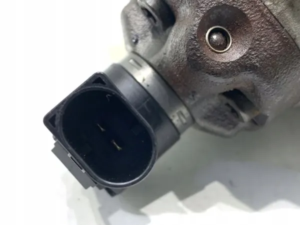 Pompe Haute Pression OEM 33100-2U000 pour Kia Ceed 1.6 image 4