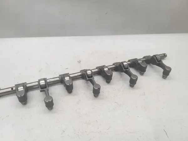 Conjunto de balancins 2.0 TDI 140CV A3 Touran Golf V image 1