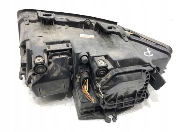 Pha droit OEM LORK-729-15507 pour Audi A4 B6 image 3