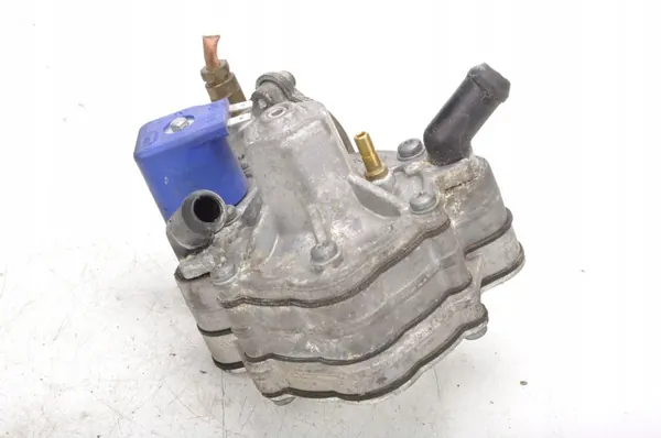 Audi A3 8L LPG Einspritzschiene OEM 67R-010213 image 9