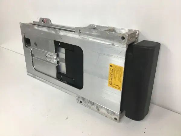 Baca Audi A4 S4 B6 OEM 8H0880077B Plegable image 3