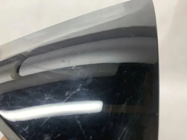 Chrysler Pacifica Rückleuchtenrahmen Rechts OEM 68227308AC image 5