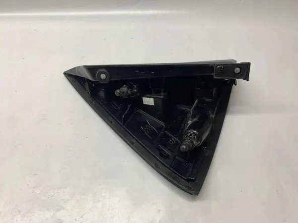 Chrysler Pacifica Rückleuchtenrahmen Rechts OEM 68227308AC image 9