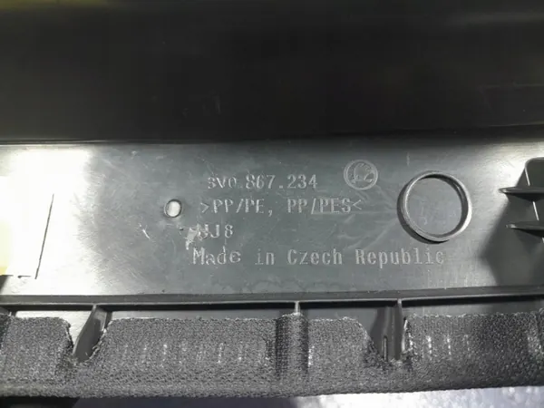 Cubrepilar A derecho Skoda Superb III OEM 3V0867234A image 4