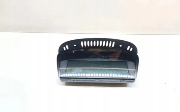 BMW 3 E90 Navigointinäyttö OEM 9114362 Käytetty image 3