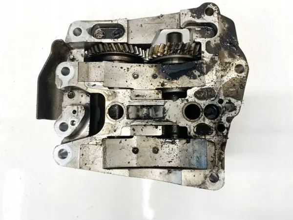 Pompe à huile OEM EIS-2358833 pour Toyota Corolla Verso image 2