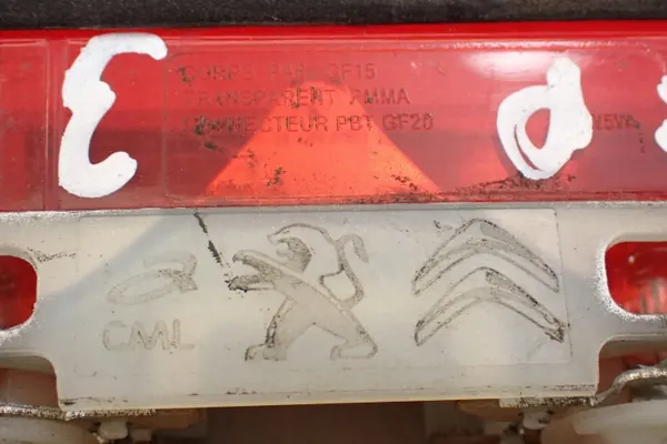 Kolmas jarruvalo OEM 9811325980 Jumpy IV/Vivaro image 6
