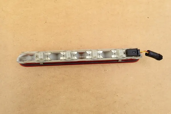 Kolmas jarruvalo OEM 9811325980 Jumpy IV/Vivaro image 8
