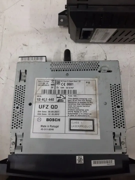 Radio Navigation OEM 7112296 pour Opel Corsa D Lift image 4