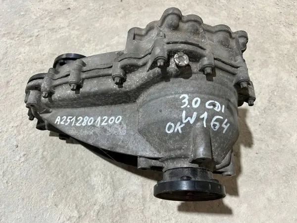 Reductor Mercedes OEM W164asdf23 - Pieza Usada image 2