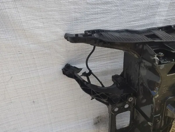 Frontstoßstange Seat Ibiza IV 1.6 TDI image 3