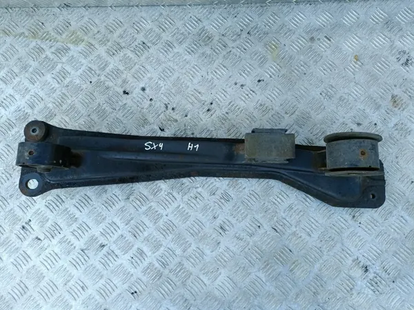 Traverse Moteur OEM pour Suzuki SX4/Fiat Sedici 2006-2014 image 2