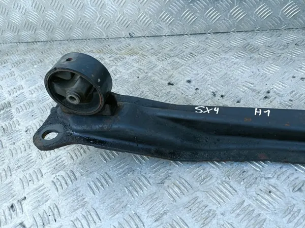 Traverse Moteur OEM pour Suzuki SX4/Fiat Sedici 2006-2014 image 4