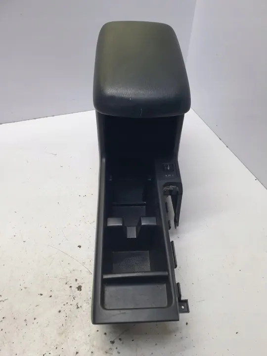 Mitteltunnel-Armlehne Subaru Forester III OEM image 4