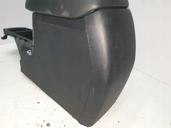 Mitteltunnel-Armlehne Subaru Forester III OEM image 9