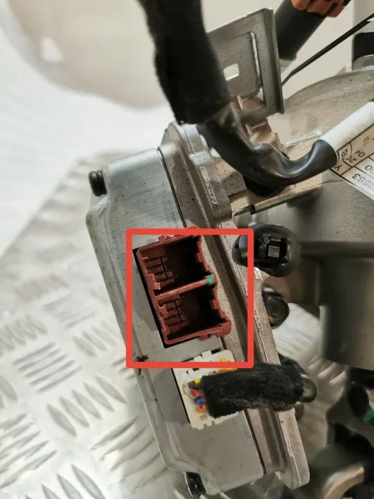Bomba de dirección Hyundai OEM 56300G7570 image 7