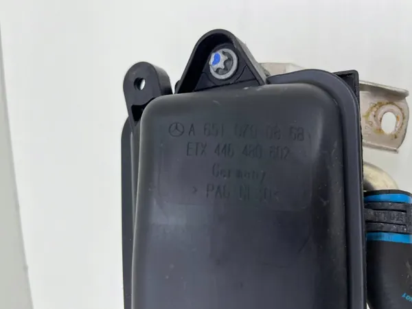 Válvula EGR usada OEM A6511400760 para Mercedes image 5
