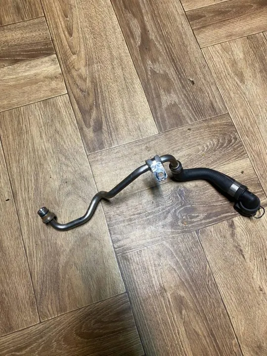 BMW Turbolader-slang OEM 8650087 voor G11 G12 740i image 3