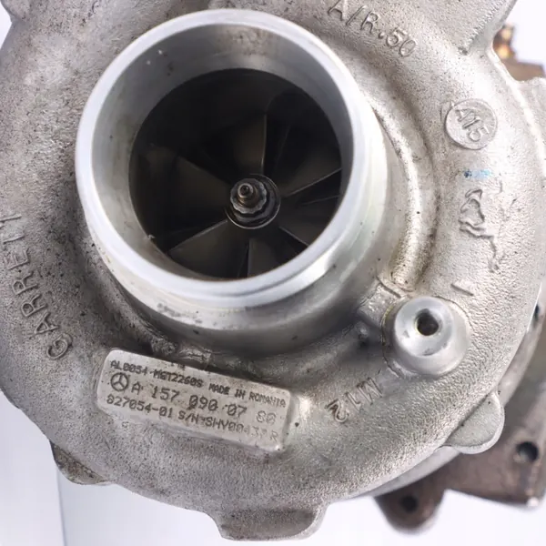Turbo Esquerdo Mercedes W212 OEM A1570900780 - Usado image 6