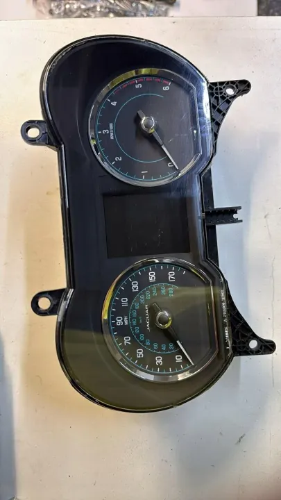 Jaguar XF X250 Kello OEM EX23-10849-JA Käytetty image 3