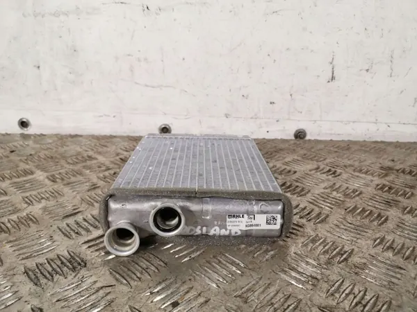 Opel Lämmitysydin OEM FBZ12230 - Käytetty image 4