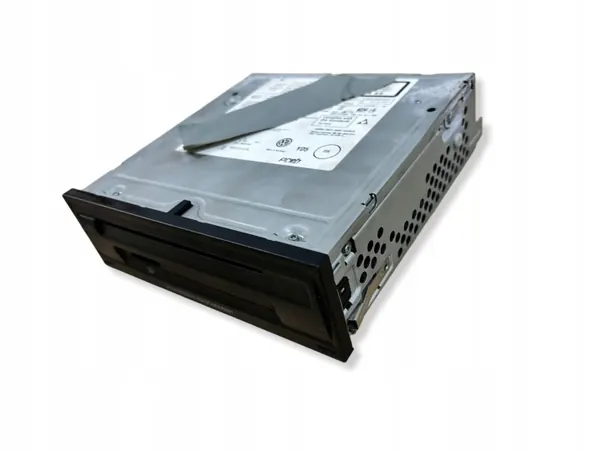 Radio CD Volkswagen d'occasion OEM 3Q0035824B image 4
