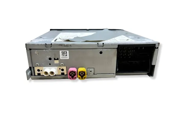 Radio CD Volkswagen d'occasion OEM 3Q0035824B image 5