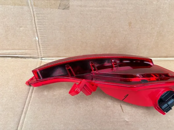 Lanterna de neblina traseira direita Kia Sportage 5 GT-Line OEM 92406R2100 image 10