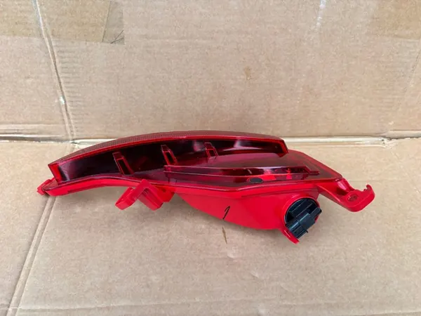 Lanterna de neblina traseira direita Kia Sportage 5 GT-Line OEM 92406R2100 image 9