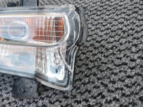 Jeep Compass II luz DRL esquerda original OEM 68266927AB image 3