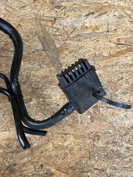 Filtre à charbon OEM 22940500 pour Opel Insignia B image 7