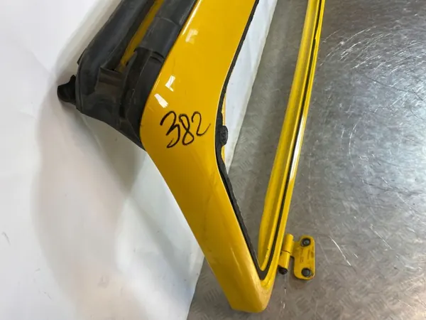 Jeep Wrangler framruta OEM FOB46645 Begagnad image 6